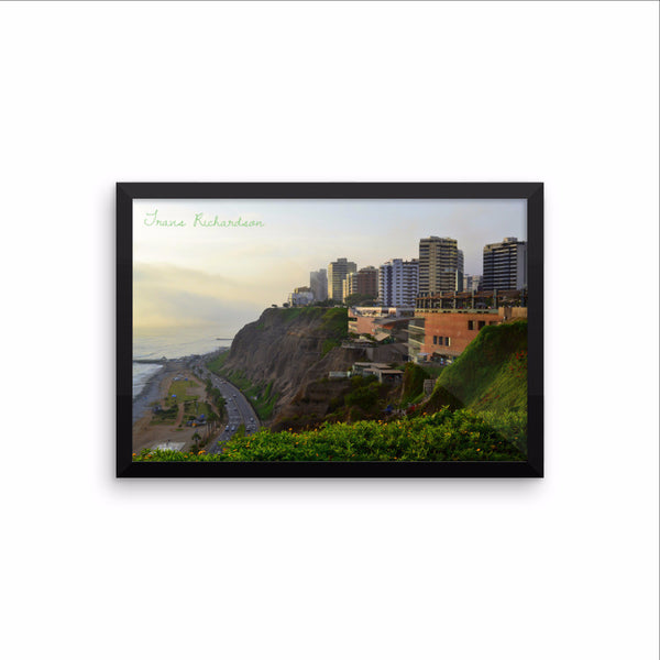 A La Derecha, Framed Art, - Explore Dream Discover